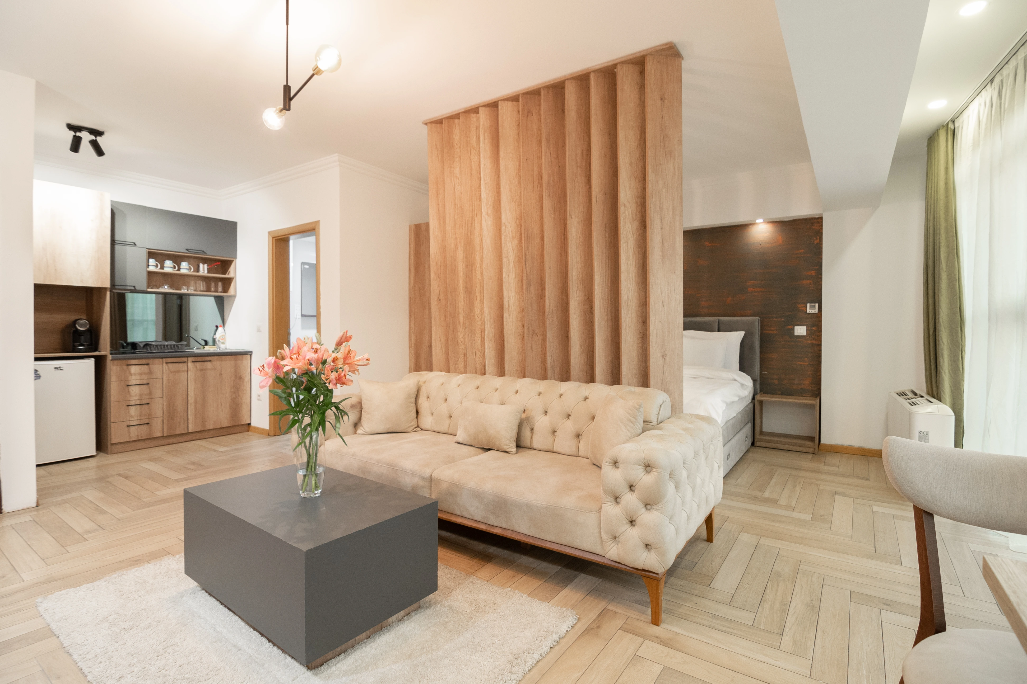 504 - Prestige Junior Suite – City View photo 3