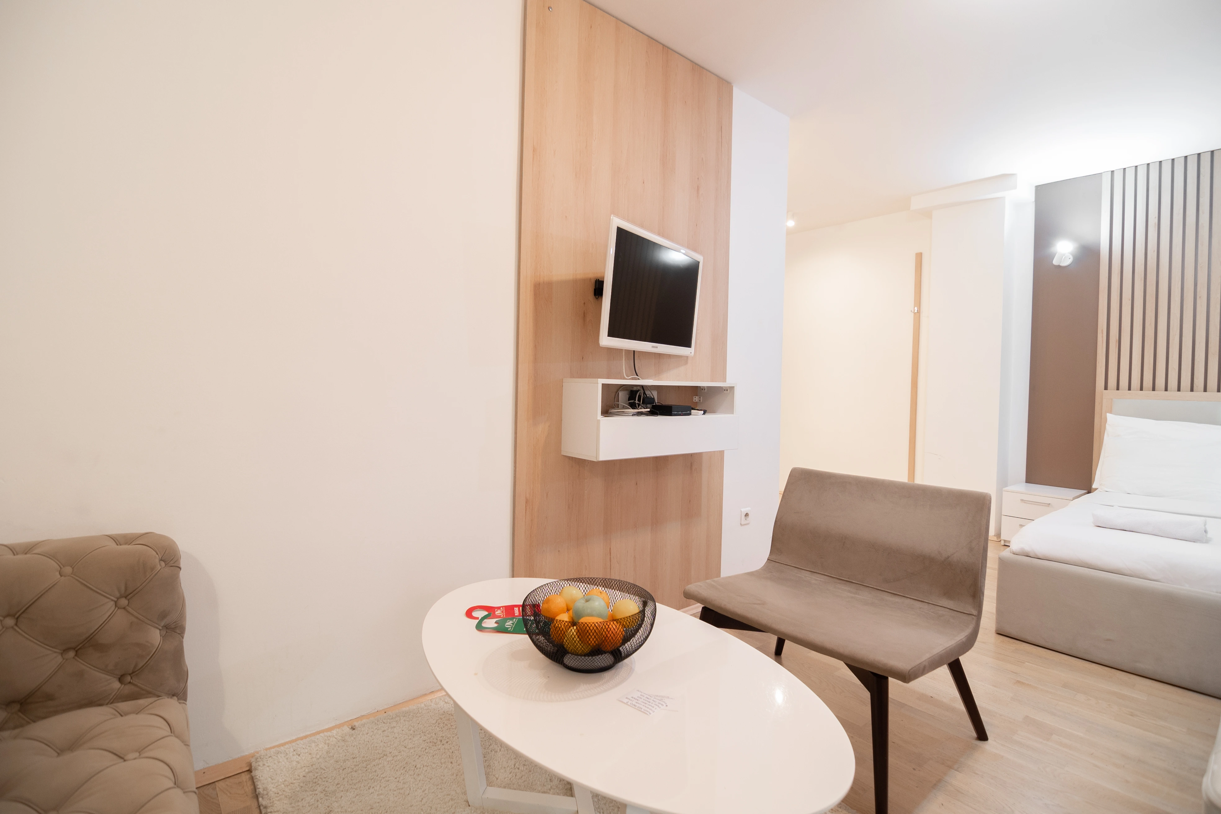 503 - Junior Suite – City View photo 5