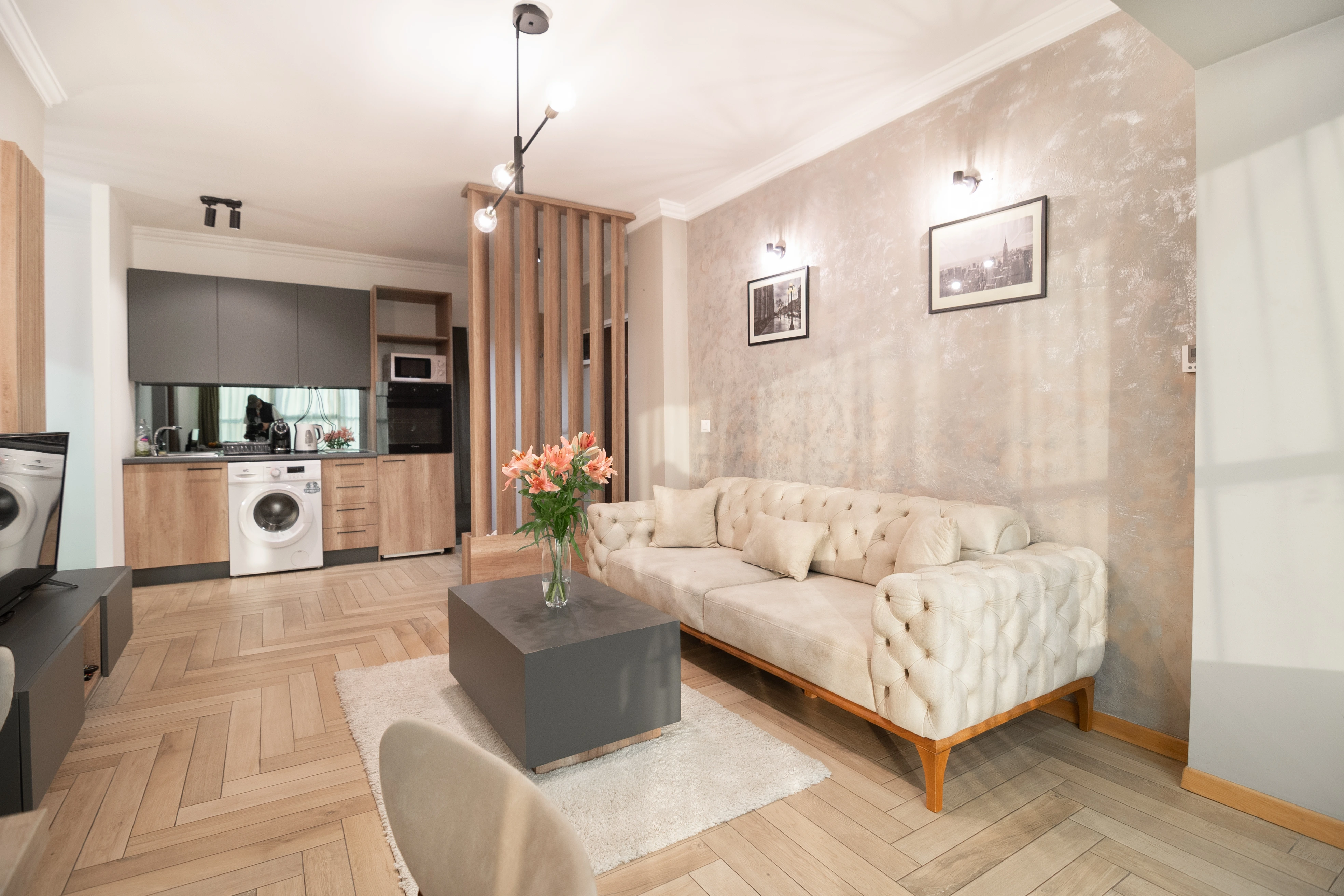 505 - One Bedroom Apartment - City View photo 8